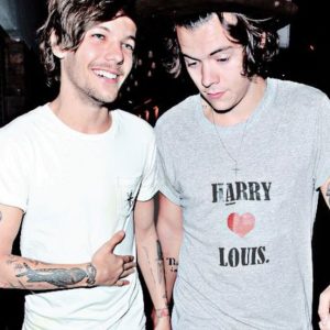 Harry Love Louis Harry Styles T-shirt